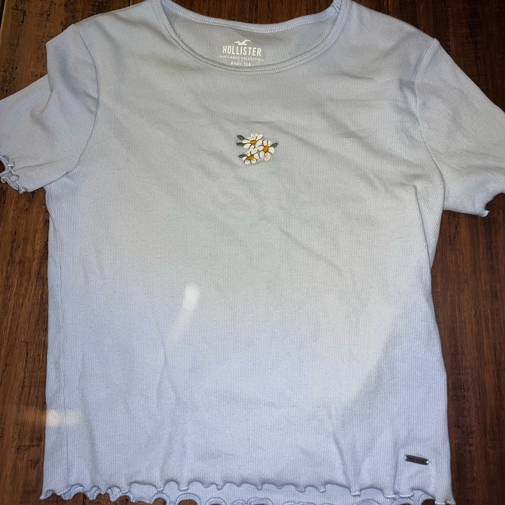 Baby blue Hollister crop